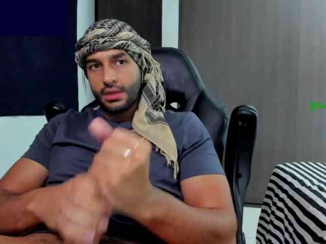 Handsoman11
