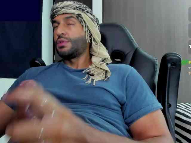 Handsoman11