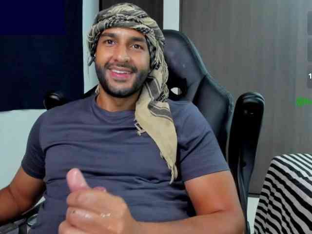Handsoman11