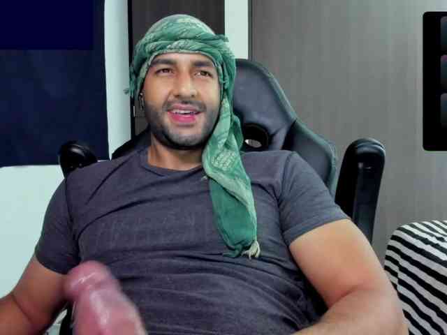 Handsoman11 Sex Cam Show