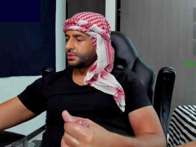 Handsoman11