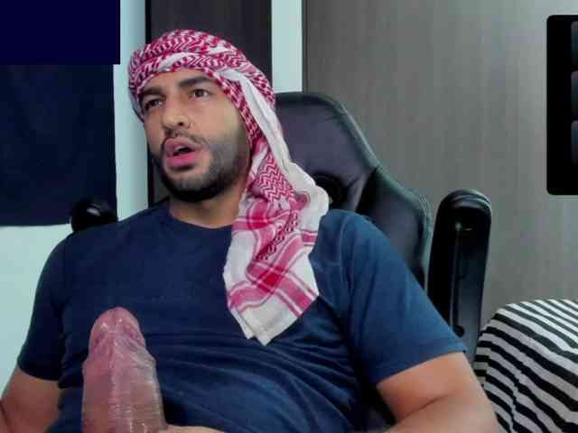 Handsoman11 Sex Cam Show