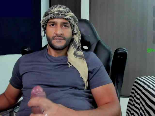 Handsoman11