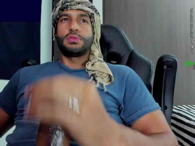 Handsoman11