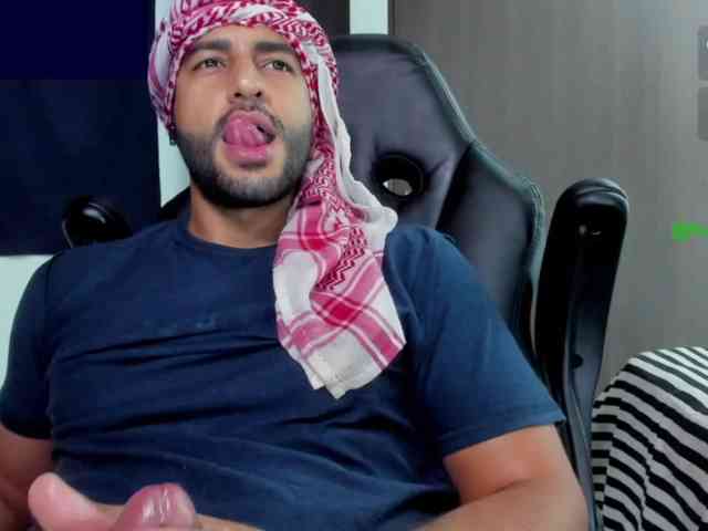 Handsoman11