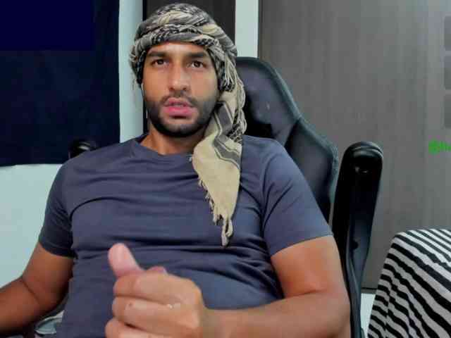 Handsoman11