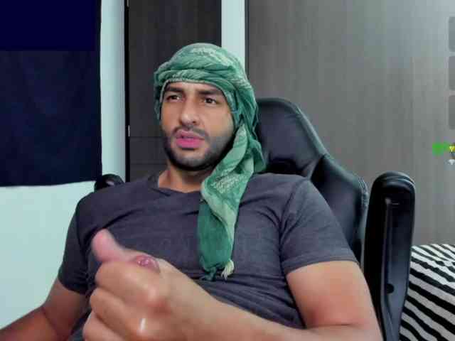 Handsoman11 Handsoman11
