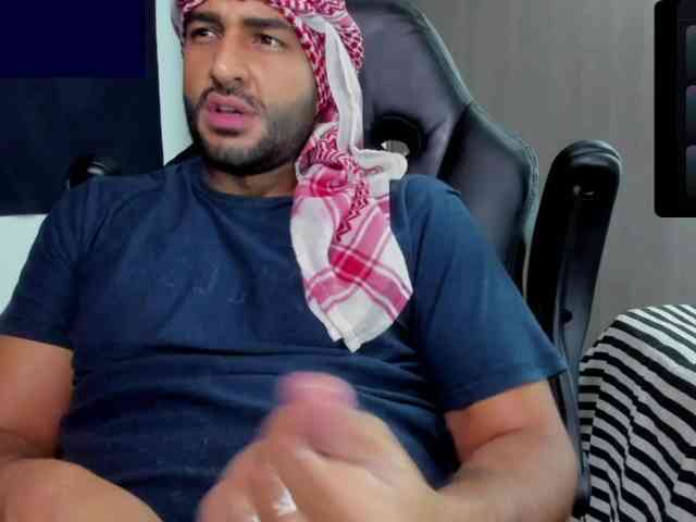 Handsoman11 Handsoman11