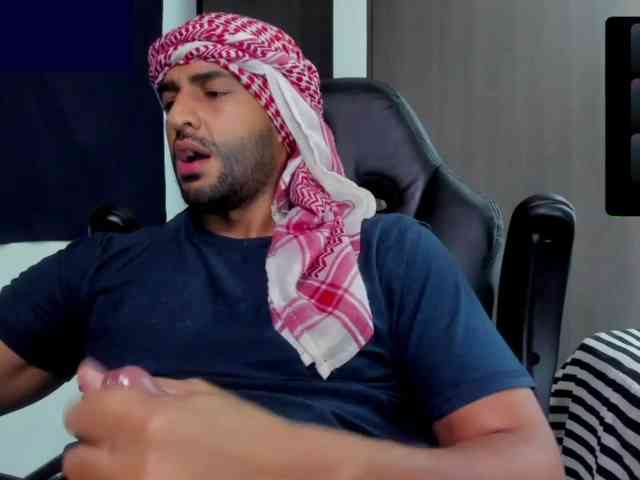 Handsoman11