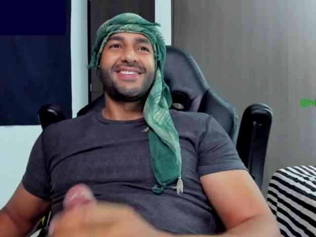 Handsoman11