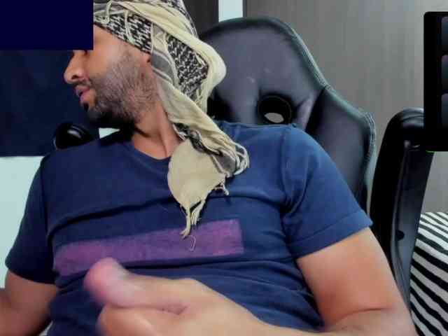 Handsoman11