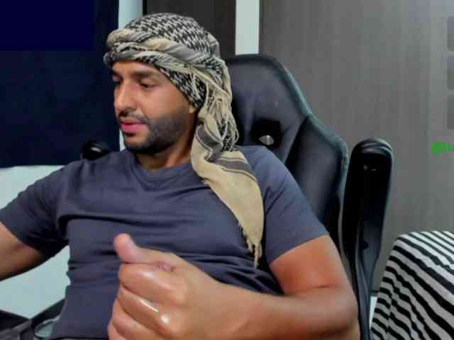 Handsoman11