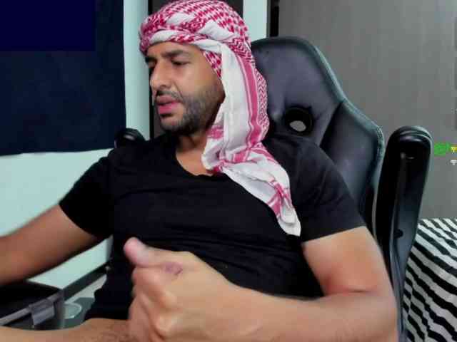Handsoman11