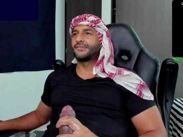Handsoman11