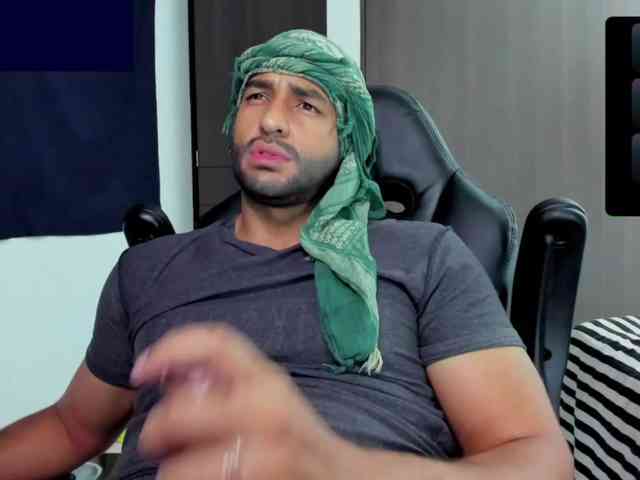 Handsoman11 Sex Cam Show