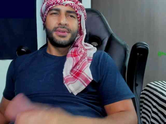 Handsoman11