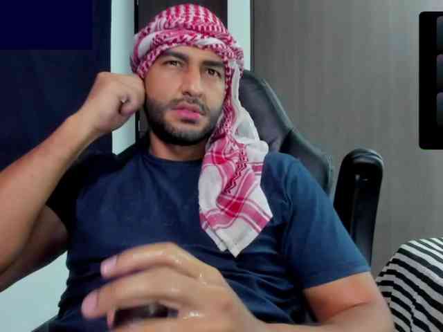 Handsoman11