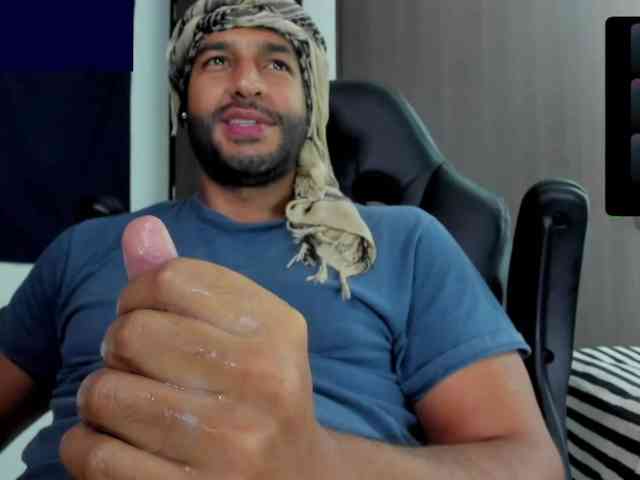 Handsoman11 Sex Cam Show