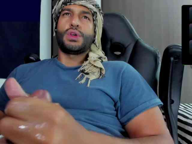 Handsoman11 Sex Cam Show