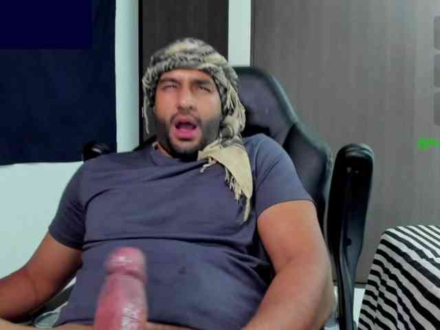 Handsoman11