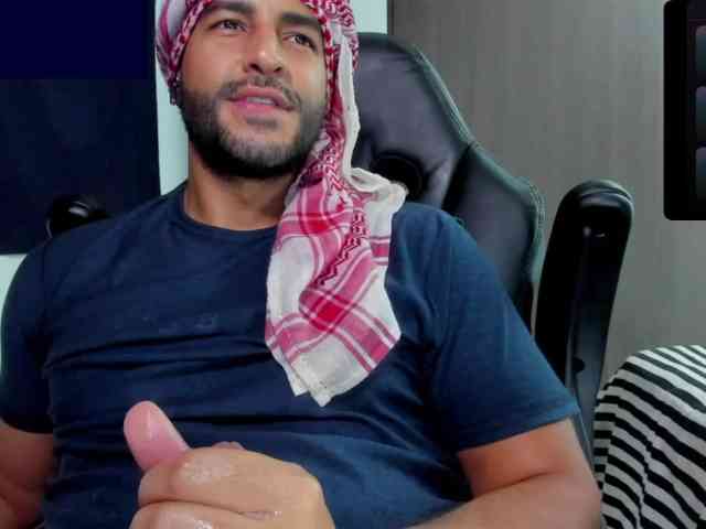 Handsoman11