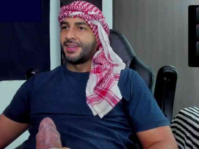 Handsoman11 Sex Cam Show