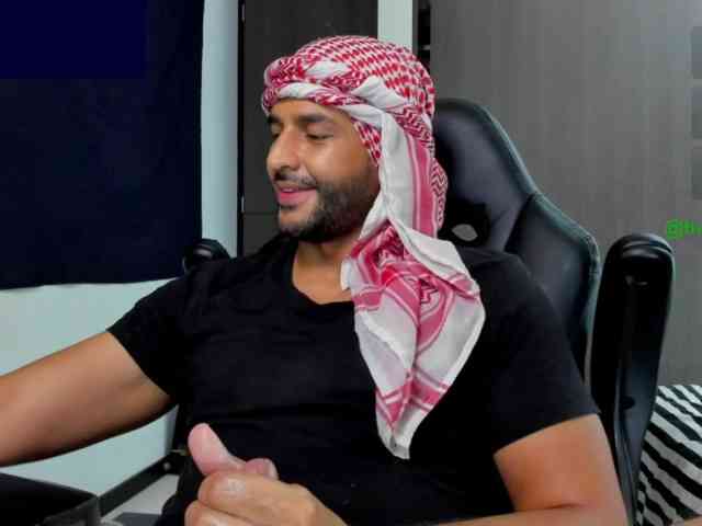 Handsoman11