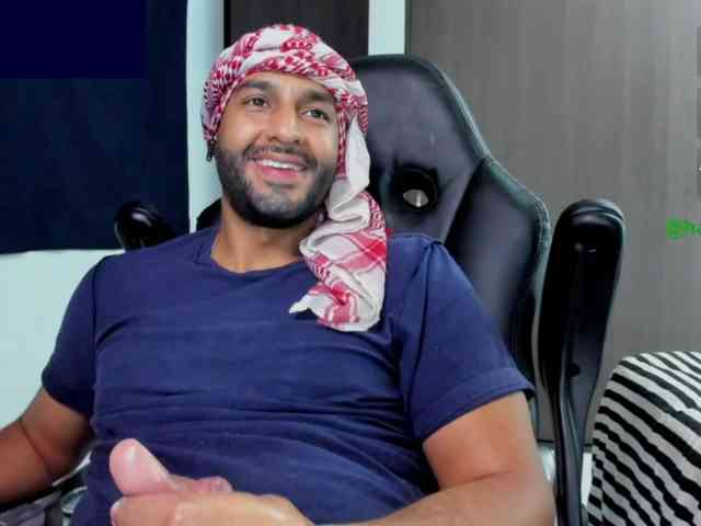 Handsoman11 Handsoman11
