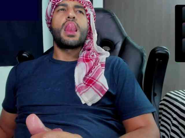 Handsoman11 Sex Cam Show
