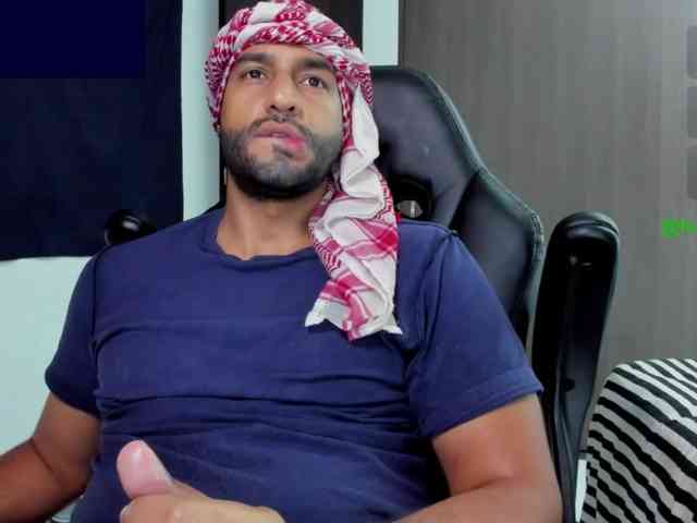 Handsoman11