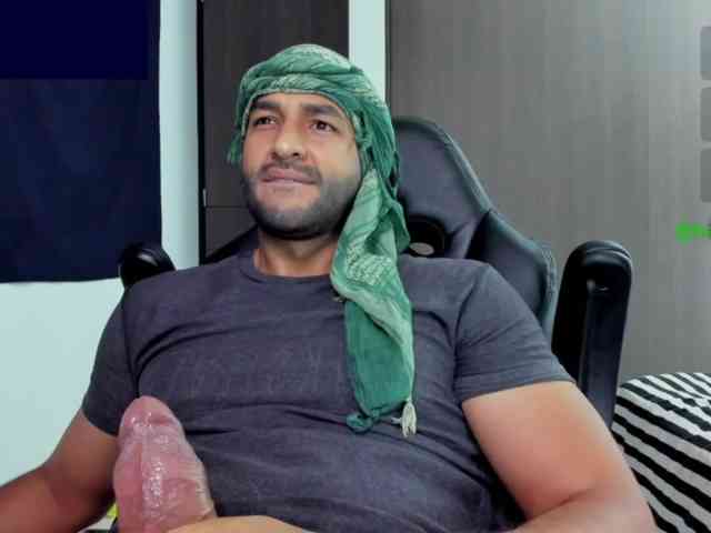 Handsoman11