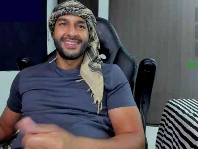 Handsoman11