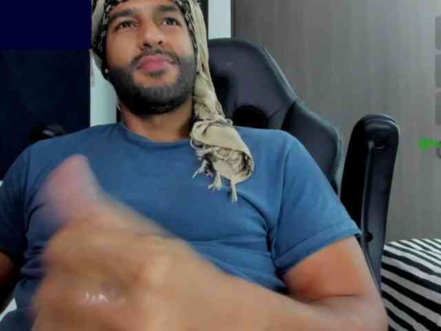 Handsoman11