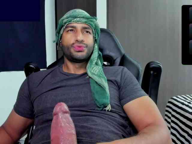 Handsoman11 Handsoman11