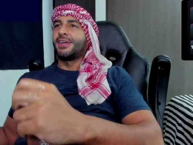Handsoman11 Handsoman11