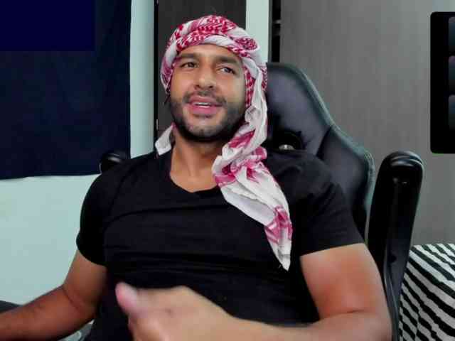 Handsoman11 Handsoman11