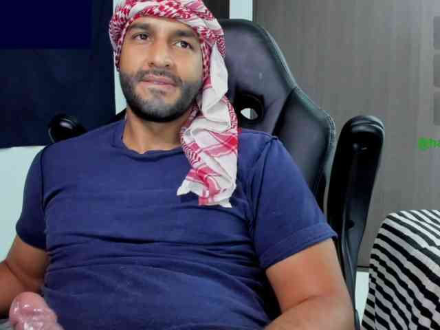 Handsoman11