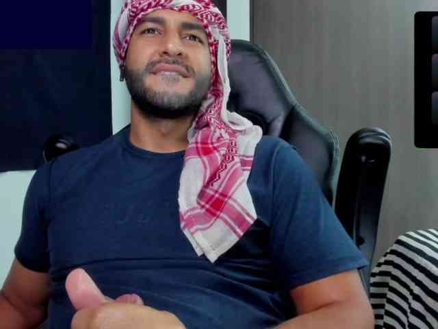 Handsoman11