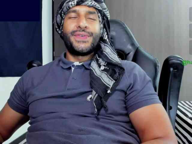 Handsoman11 Handsoman11