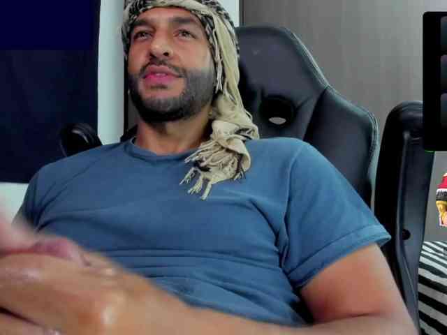 Handsoman11 Handsoman11