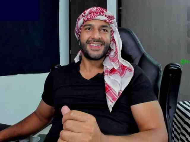 Handsoman11
