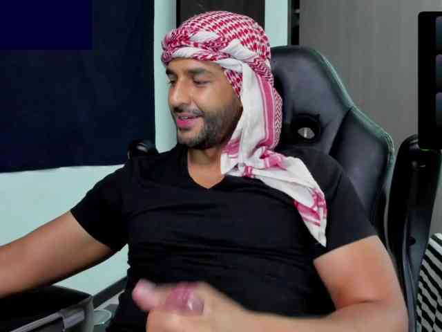 Handsoman11