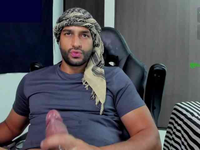 Handsoman11