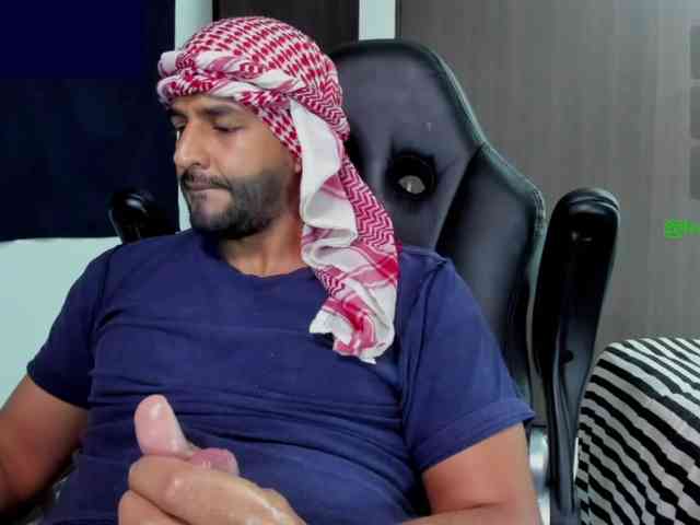 Handsoman11