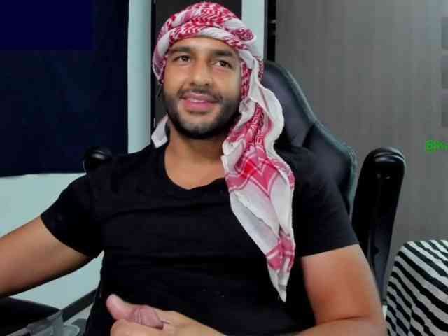 Handsoman11