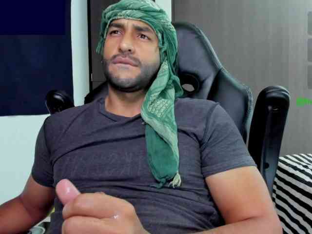 Handsoman11