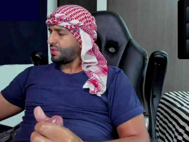 Handsoman11