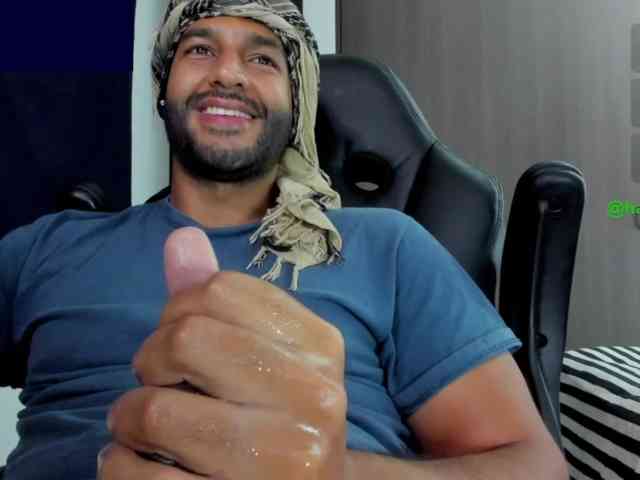 Handsoman11 Handsoman11