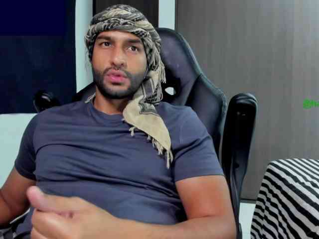 Handsoman11