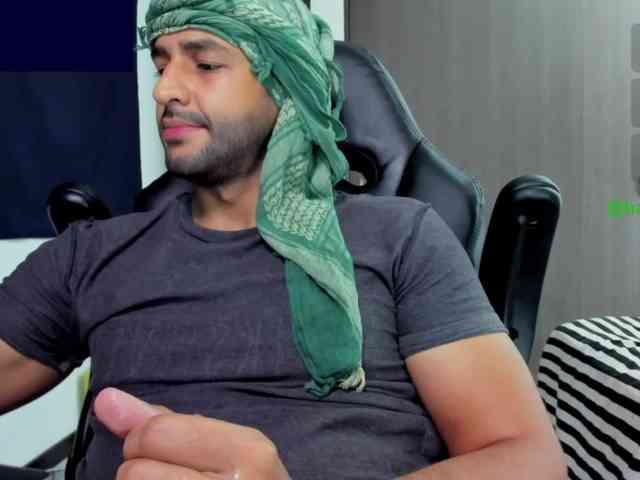 Handsoman11